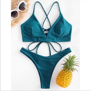 Zaful Lace-up Cross Strap Bikini set